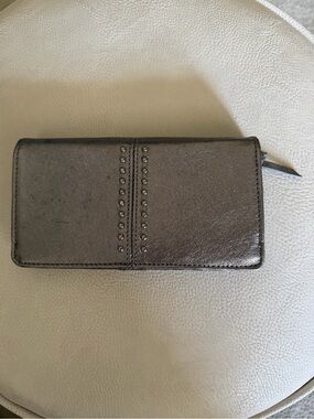 SAK Leather Pewter Wallet.  Like New. 7”x4”